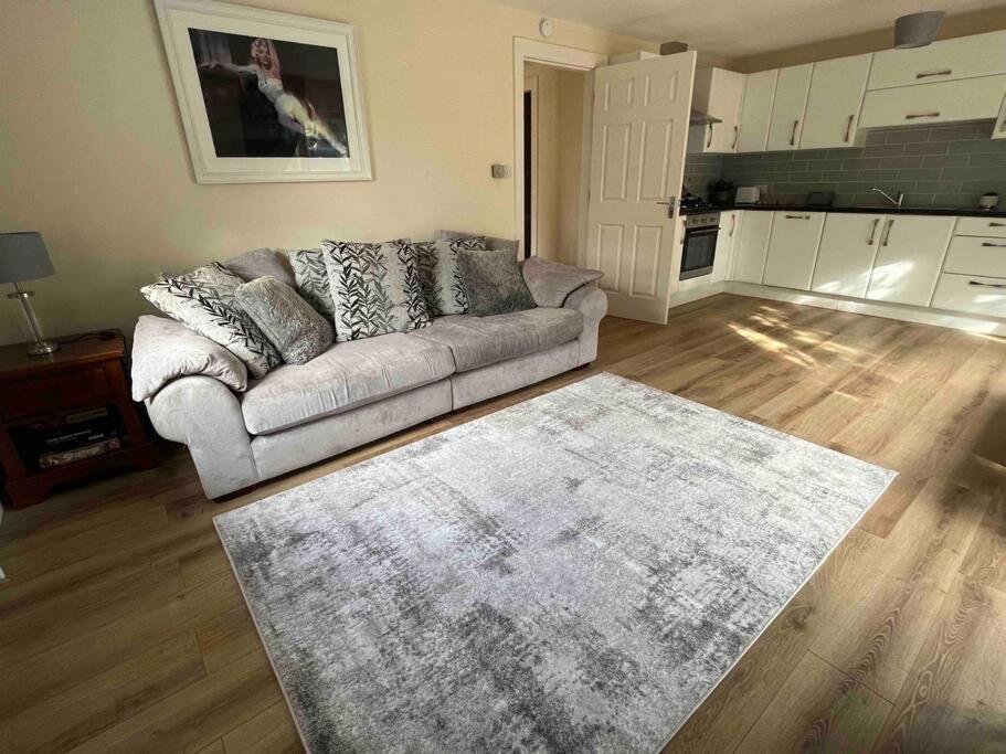 Hillcrest Lodge, Private Apartment On Lough Corrib, Oughterard 골웨이 외부 사진